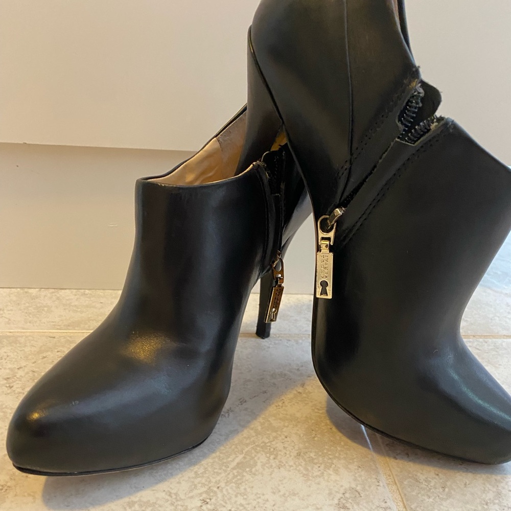 I Ivanka Trump black heeled booties